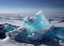 华体会HTH：专业护航中的热爱，重新定义你的体育娱乐体验